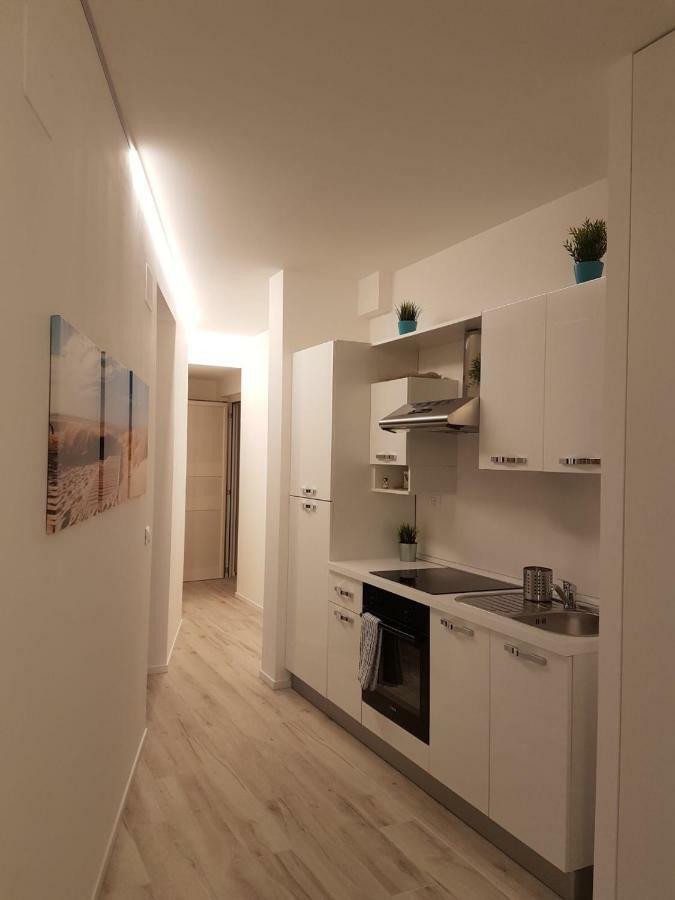 Appartamenti Frontemare Tortoreto Exteriör bild